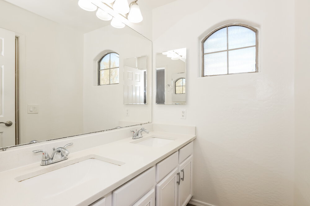 Building Photo - 12559 W Monterey Way