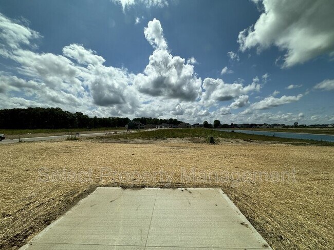 Building Photo - 4903 Whittlebury Dr