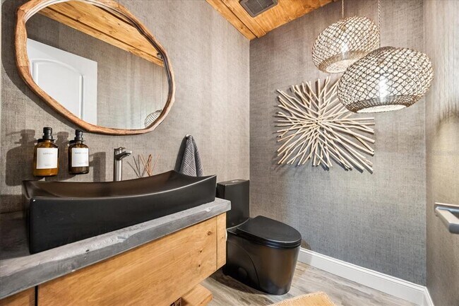 Building Photo - 989 Summer Lakes Dr