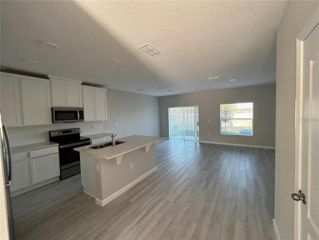 Building Photo - 5175 Tyson Rnch Blvd