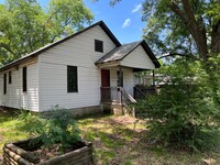 Building Photo - 1201 N 45th St