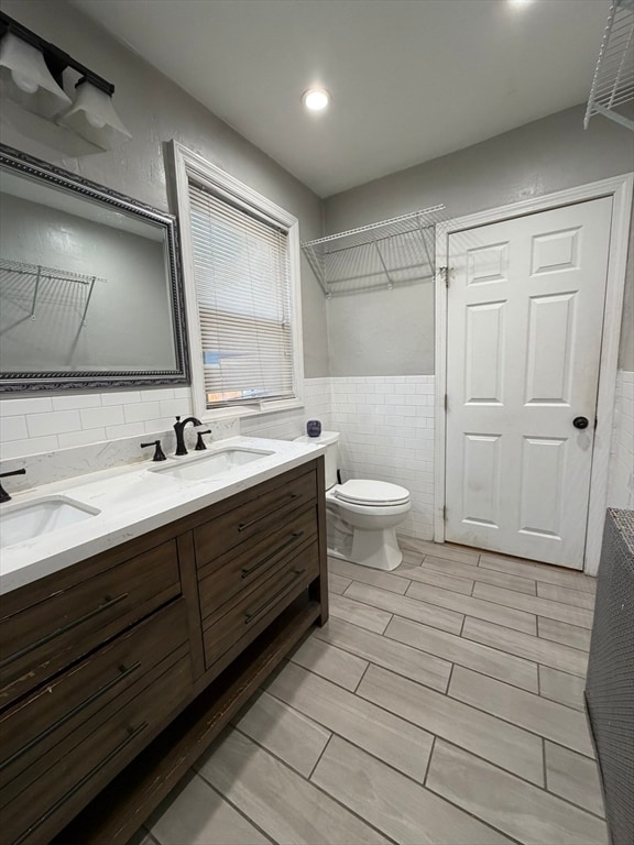 Building Photo - 31 Frost Ave