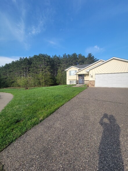 Primary Photo - 470 Martin Way