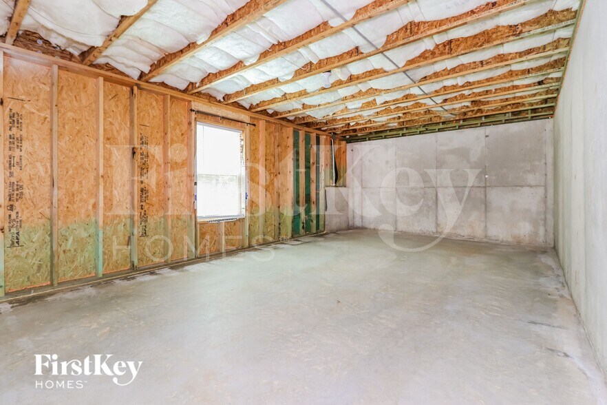 Building Photo - 659 Independence Ave