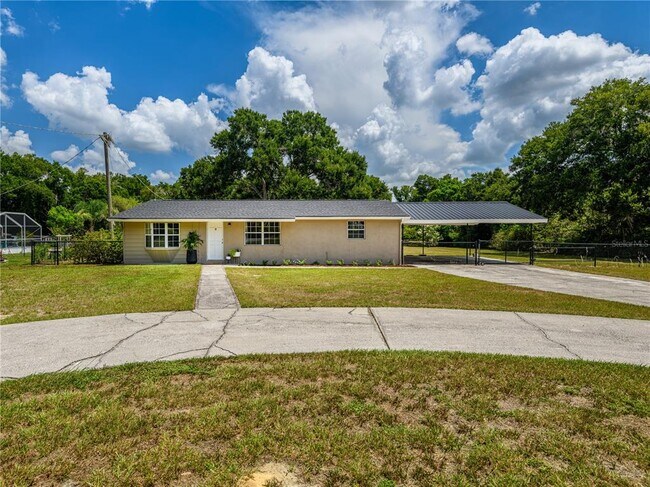 Building Photo - 4722 Stearns Rd