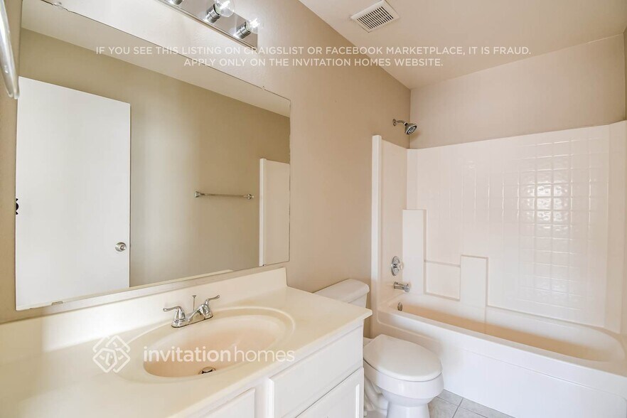 Building Photo - 11454 E Camino Cir