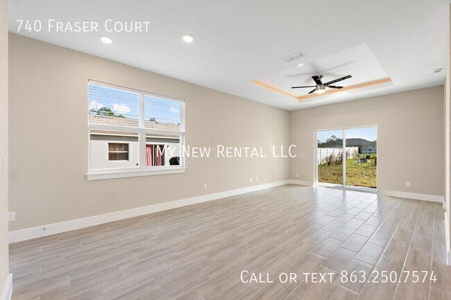 Building Photo - 740 Fraser Ct