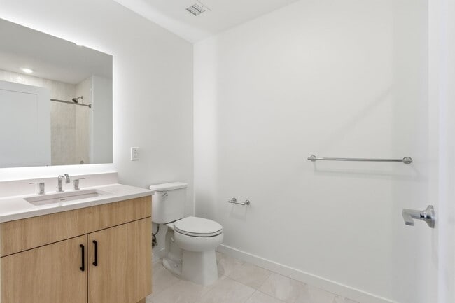 Building Photo - The Sage Portsmouth | Luxury 2 Bedroom Condo with Endless Amenities