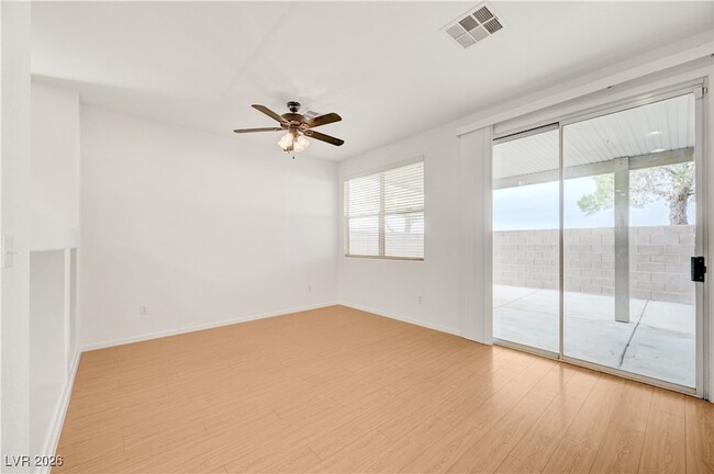 Building Photo - 9260 Pembrook Falls Ave