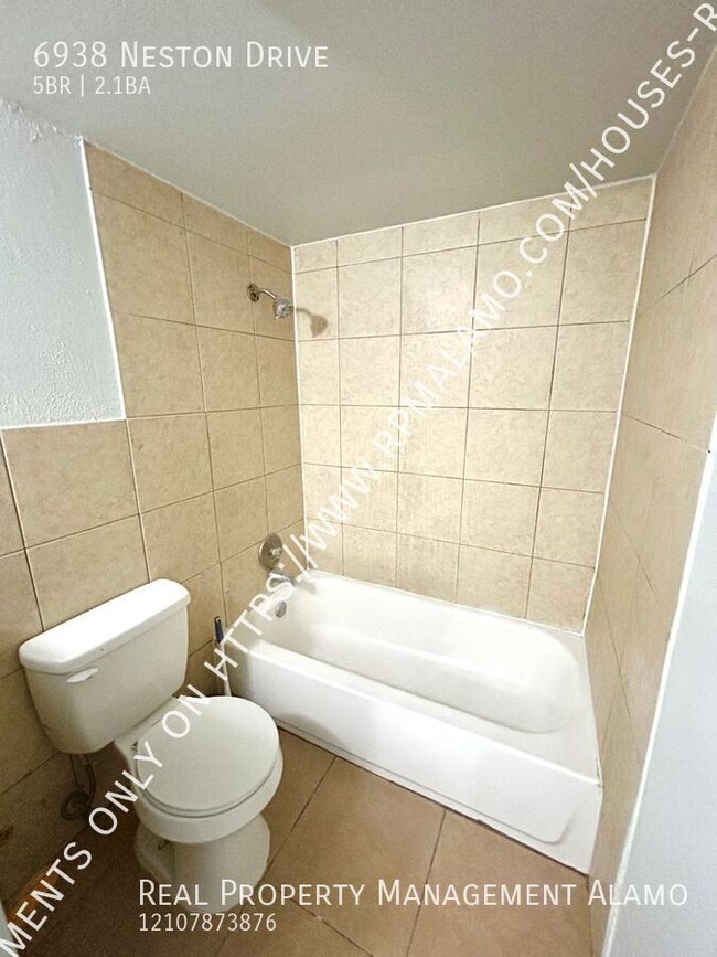 Building Photo - 6938 Neston
