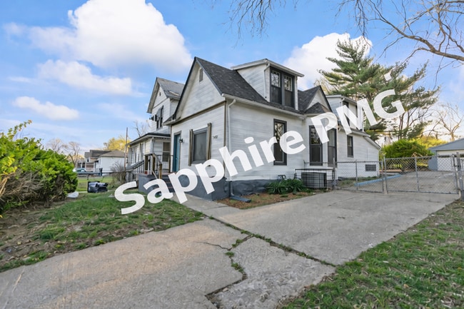 Building Photo - 2407 Montgall Ave