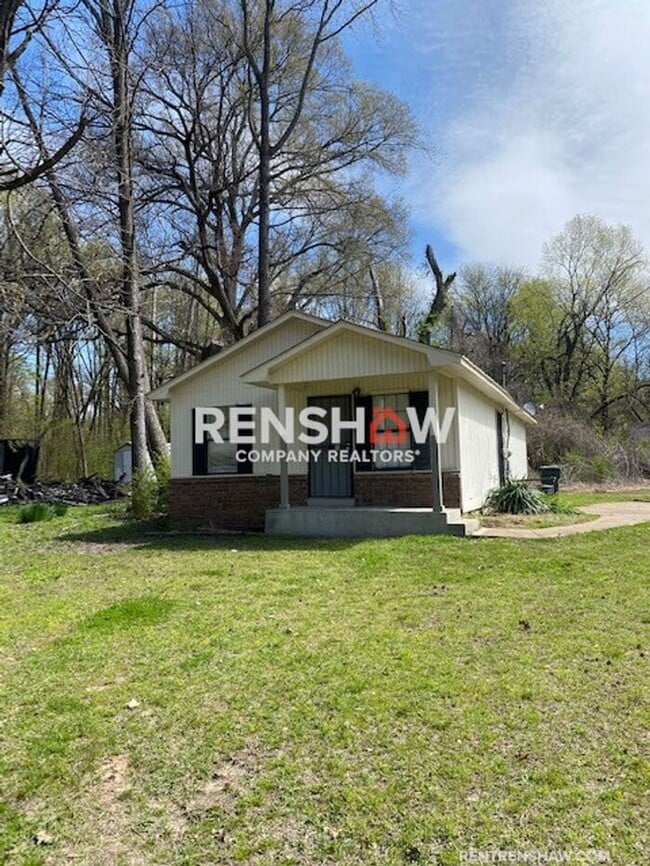 Classic 3/1.5 Home Now Available For Rent! 1602 Winston Dr Memphis TN