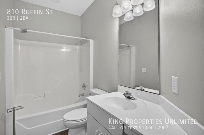 Building Photo - 810 Ruffin St