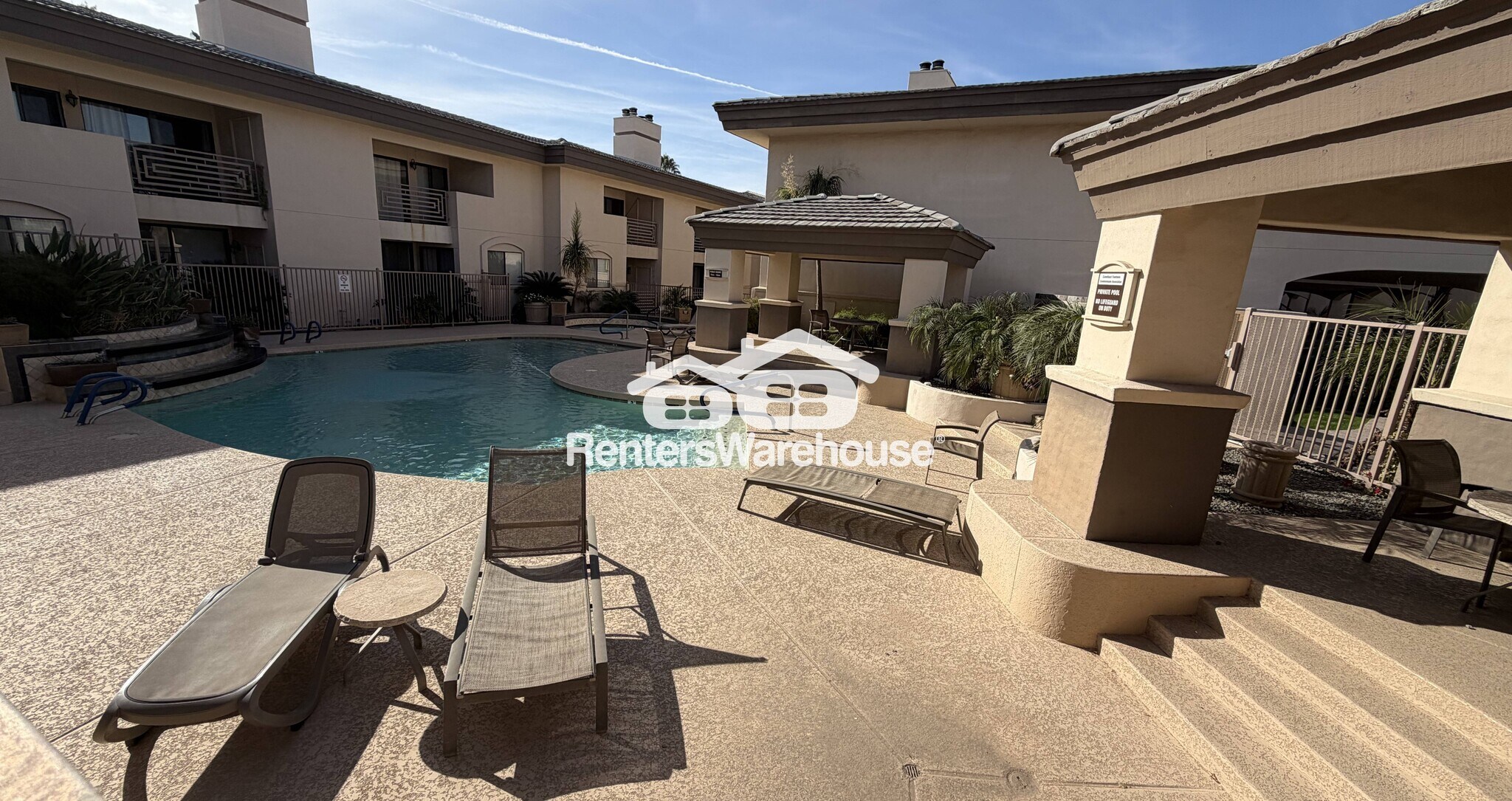 Building Photo - 3235 E Camelback Rd