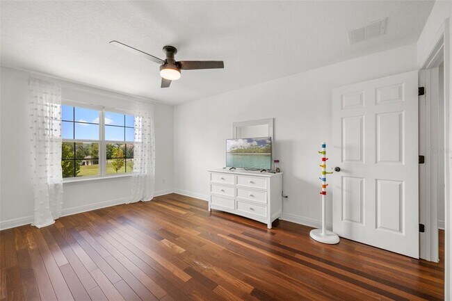 Building Photo - 14289 Lake Preserve Blvd