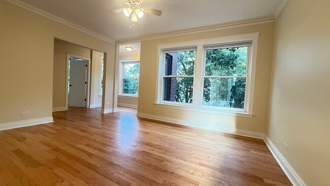 Building Photo - 4608 N Seeley Ave