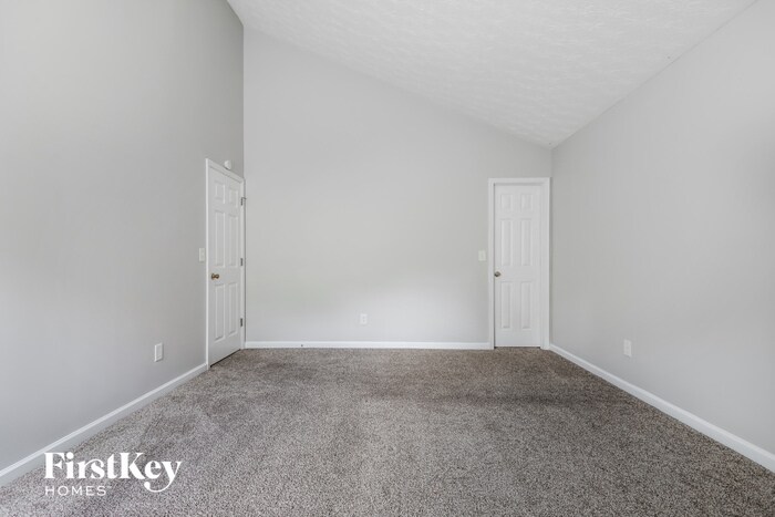 Building Photo - 619 Shadow Valley Ct