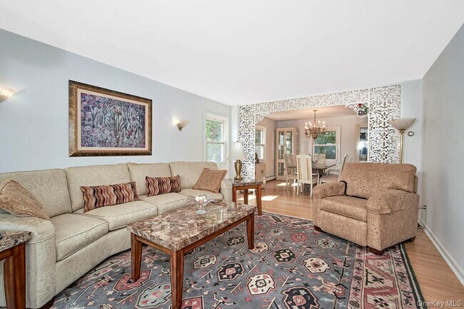 Building Photo - 28 Beechwood Ave
