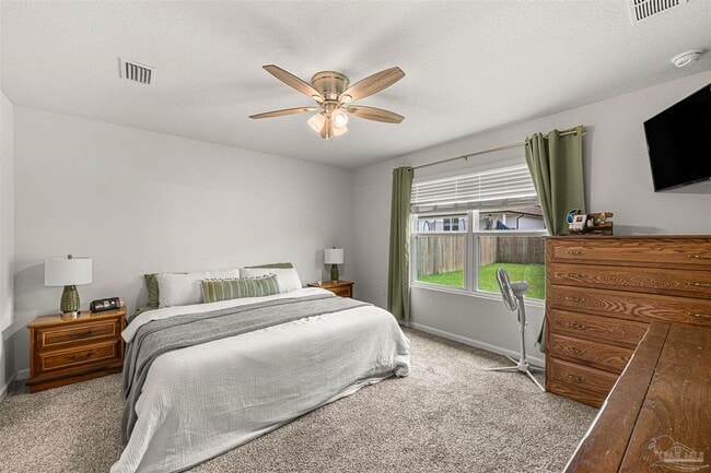Building Photo - 5843 Belmont Stakes Rd