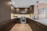 Building Photo - 1400 Hudson St