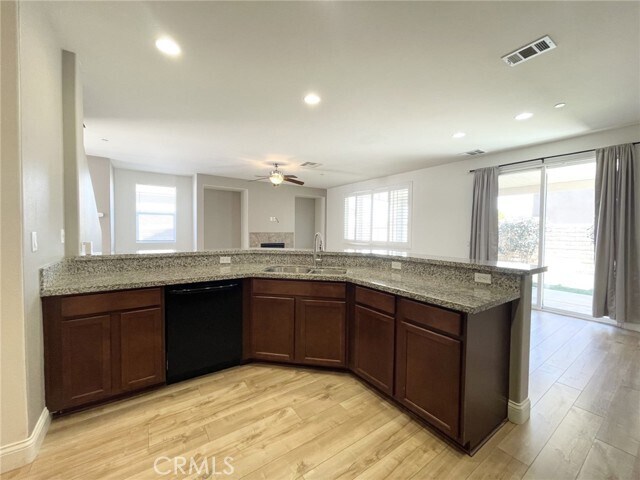 Building Photo - 3586 Bur Oak Rd
