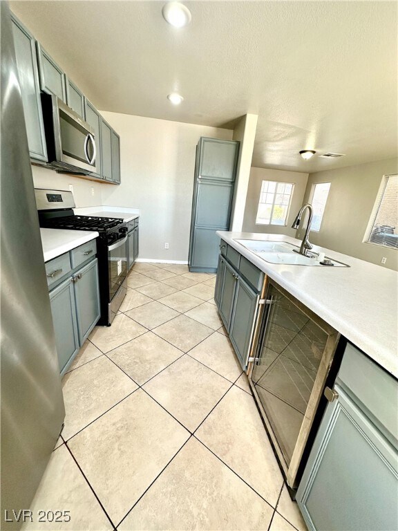 Building Photo - 2119 Tierra Del Verde St
