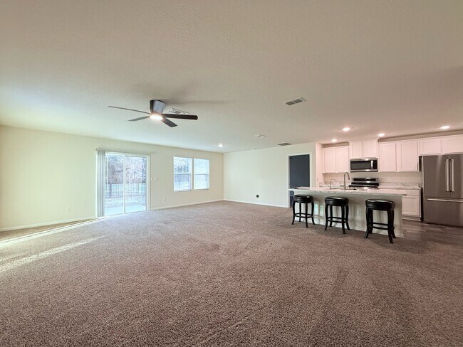 Building Photo - 313 Jarama Cir