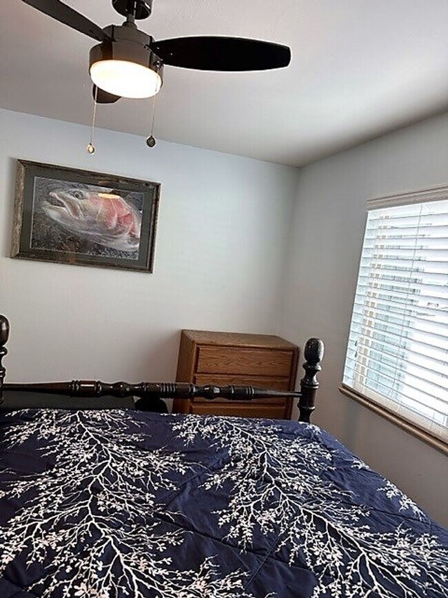 Building Photo - Winter Seasonal Rental- Dillon Valley East...