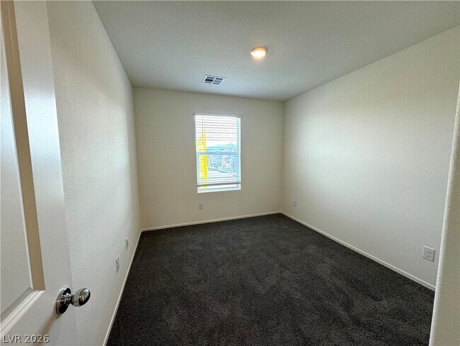 Building Photo - 9932 Marigold Hls St