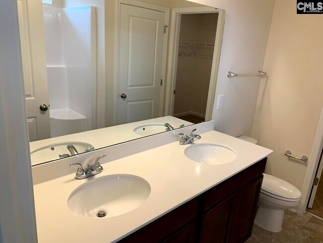 Building Photo - 553 Hatteras Dr
