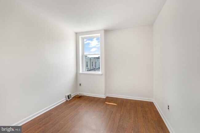 Building Photo - 3306 Haverford Ave
