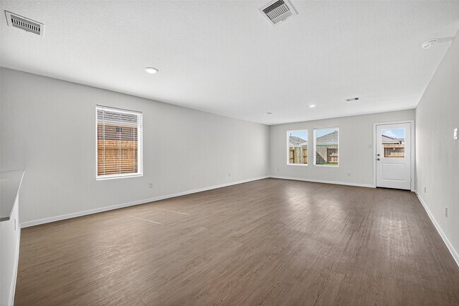 Building Photo - 26806 Nightingale Songs Dr