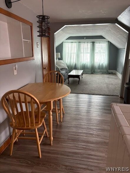 Building Photo - 1997 Hertel Ave