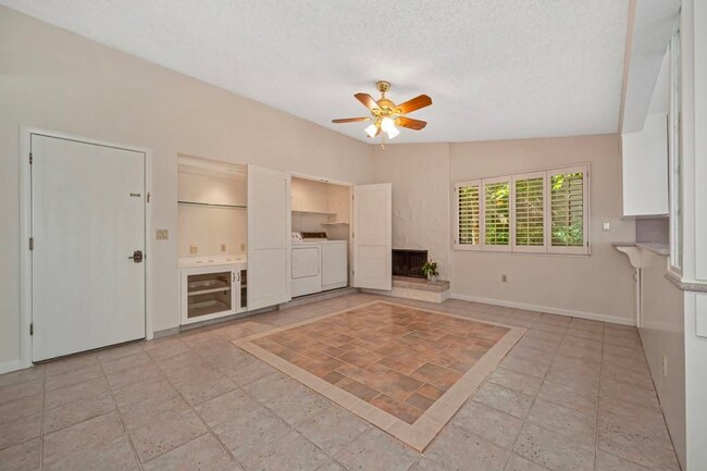 Building Photo - Beautiful 3-Bedroom Home in North Auburn's Sierra Foothills
