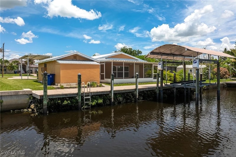 Building Photo - 2115 St Croix Ave