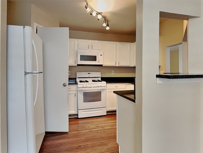 Building Photo - 12406 Westwold Dr