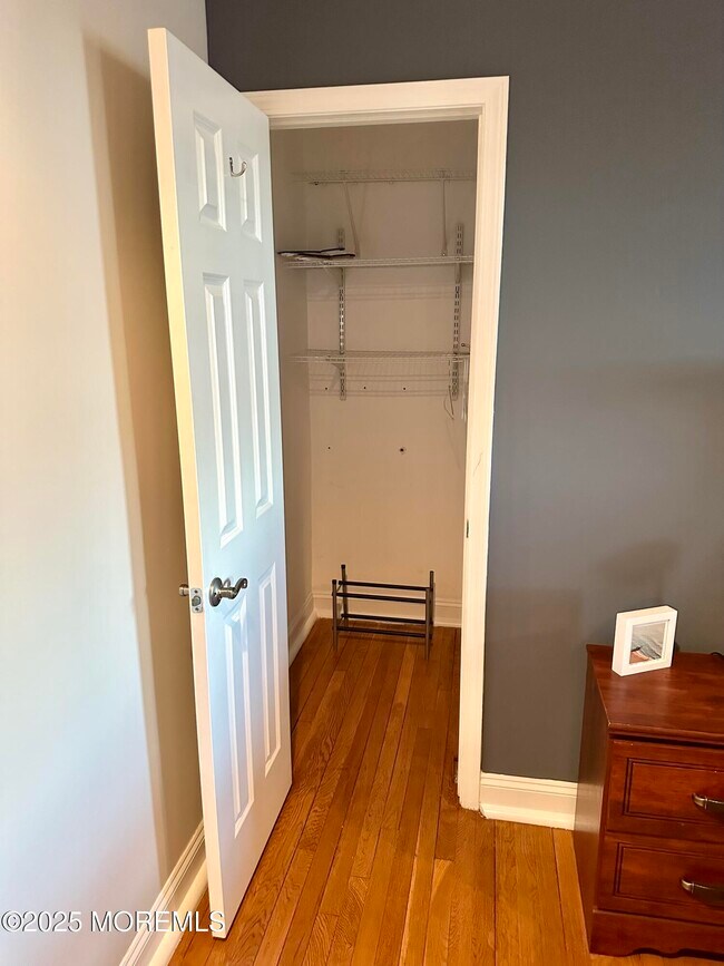 Building Photo - 500 Deal Lake Dr