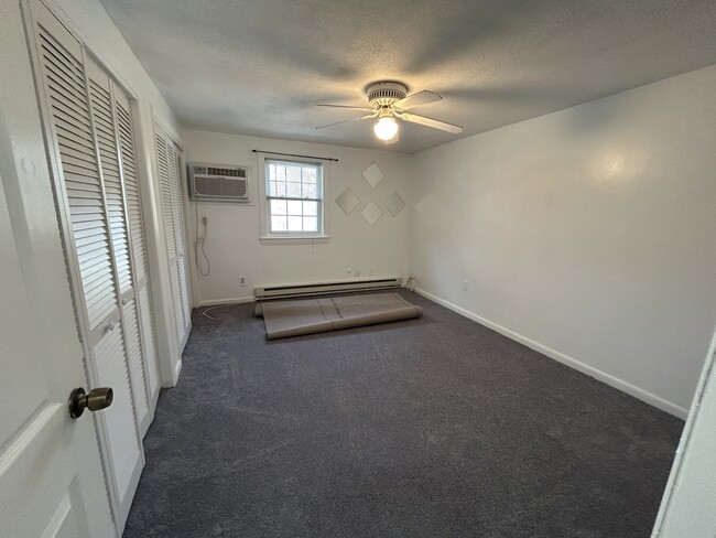 Building Photo - 89 Pleasant St