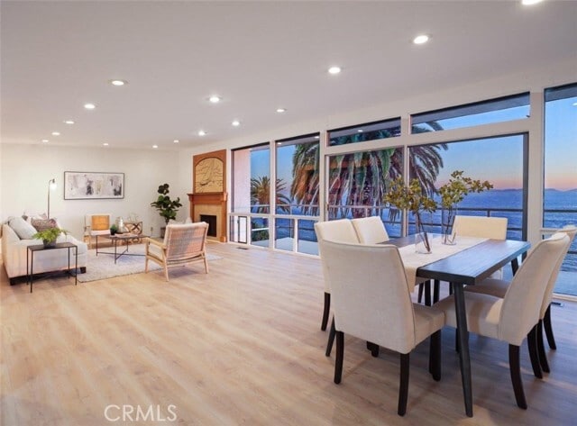 Building Photo - 2105 W Paseo Del Mar