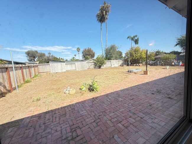 Building Photo - 1741 Lahoud Dr