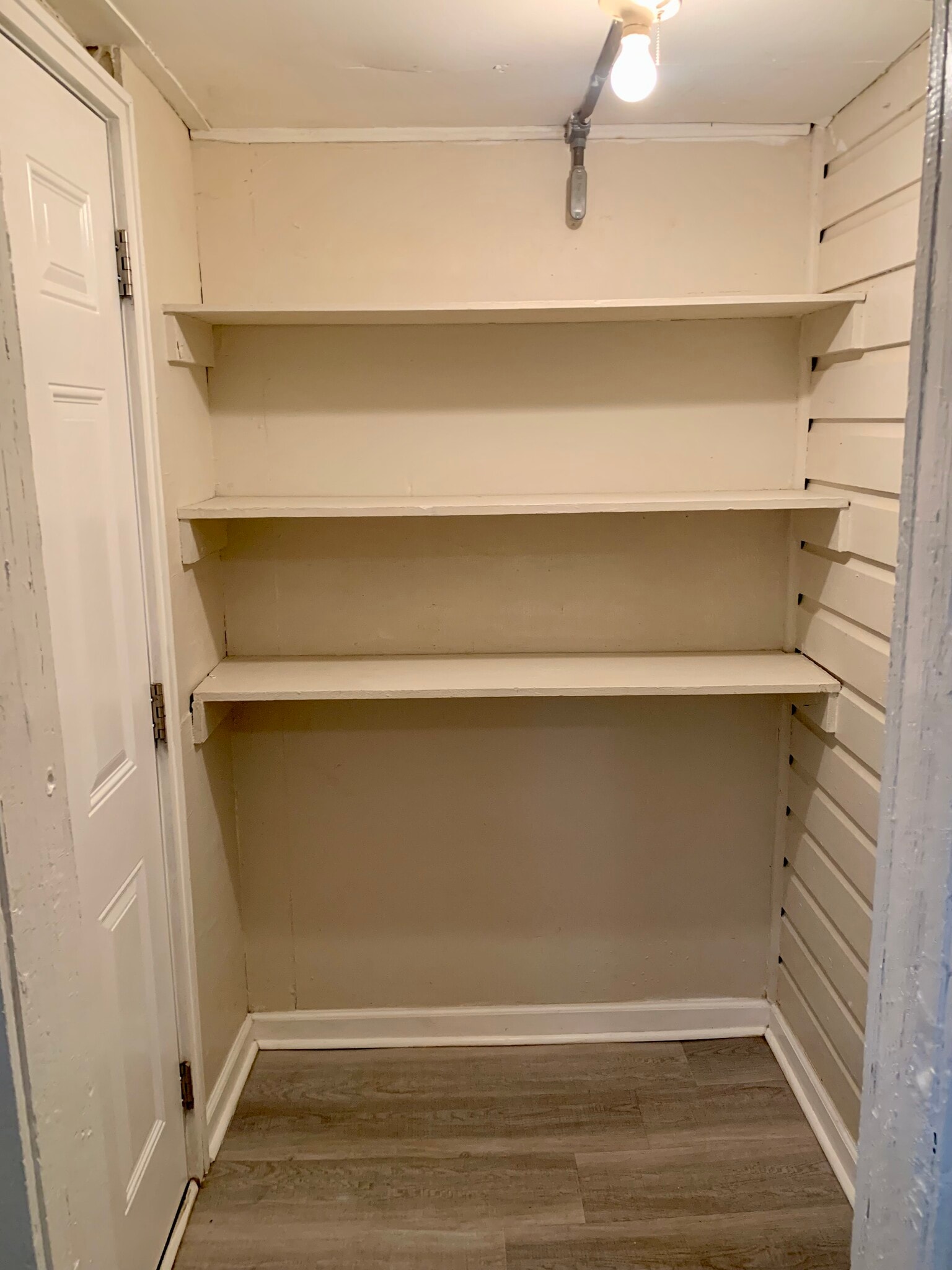 Back door storage - 1332 Buena Vista Blvd SE