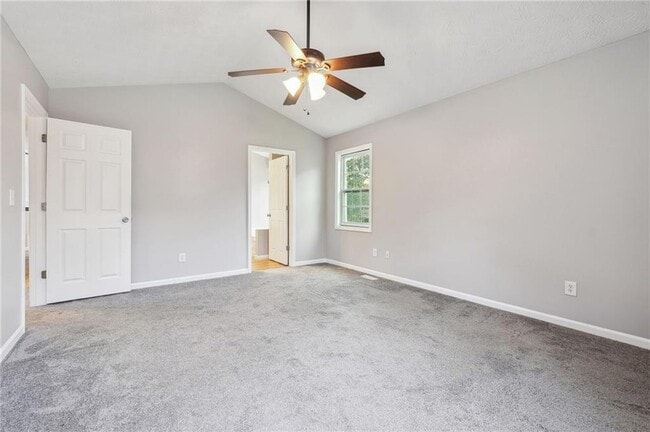 Building Photo - 805 Grindstone Pl SW