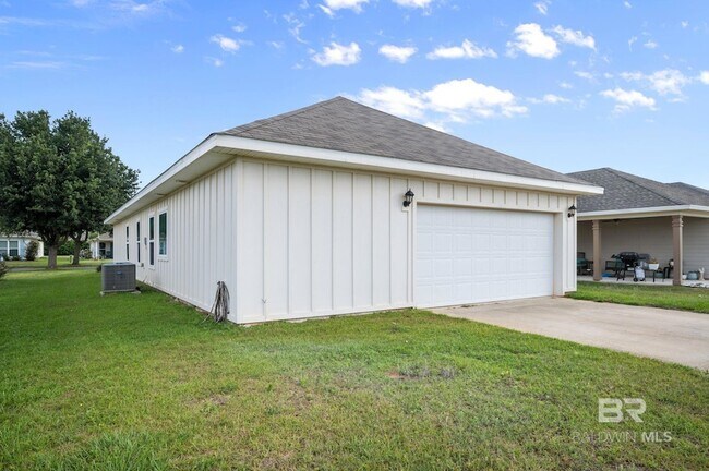 Building Photo - 24154 Veranda Cir