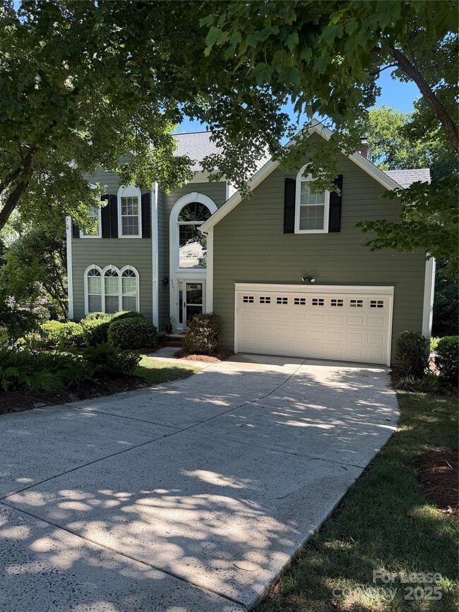 Building Photo - 9001 Warbler Ct