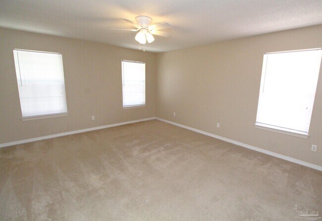 Building Photo - 1261 Greystone Ln
