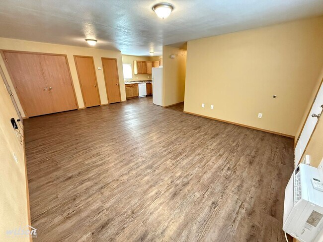 Building Photo - 1215 Arkansas Ave