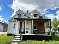 Building Photo - 11005 Dodge Ave