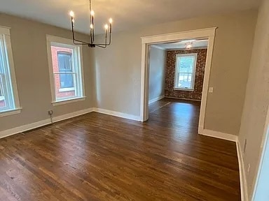 Building Photo - Olive Duplex