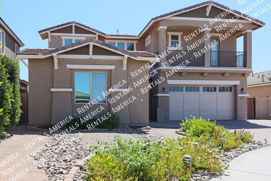 Primary Photo - 4121 E Yellowstone Pl