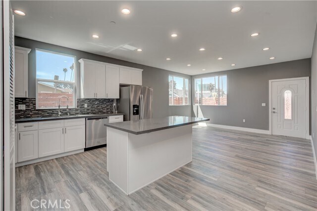 Building Photo - 3626 S Cimarron St